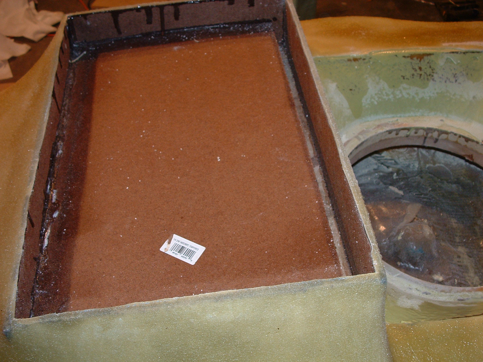 Amprack and wire trough.JPG