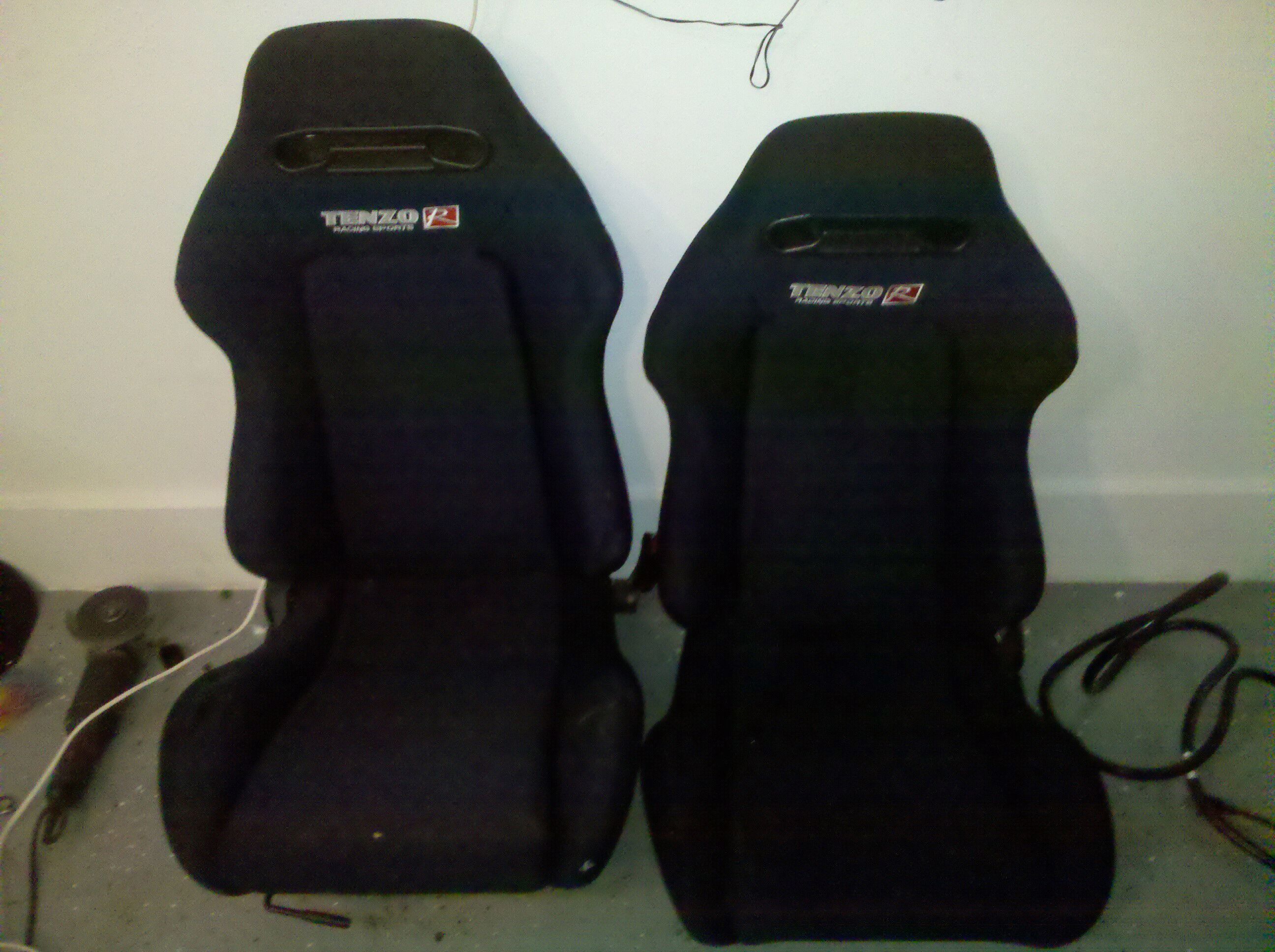 both seats.jpg